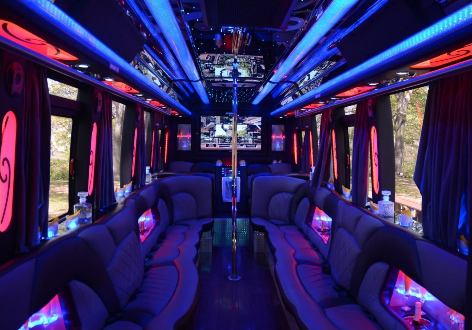 Tampa Party Buses Party Bus Rental Tampa FL