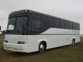 30 passenger coach bus